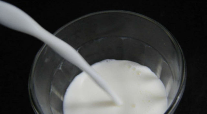 Szklanka mleka w szkole może być znacznie ograniczona